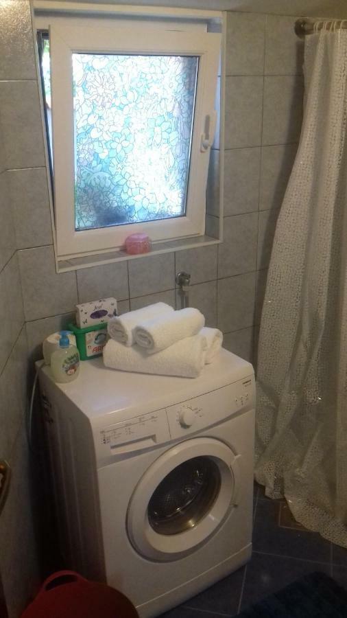 Tili Apartment Pula Ngoại thất bức ảnh